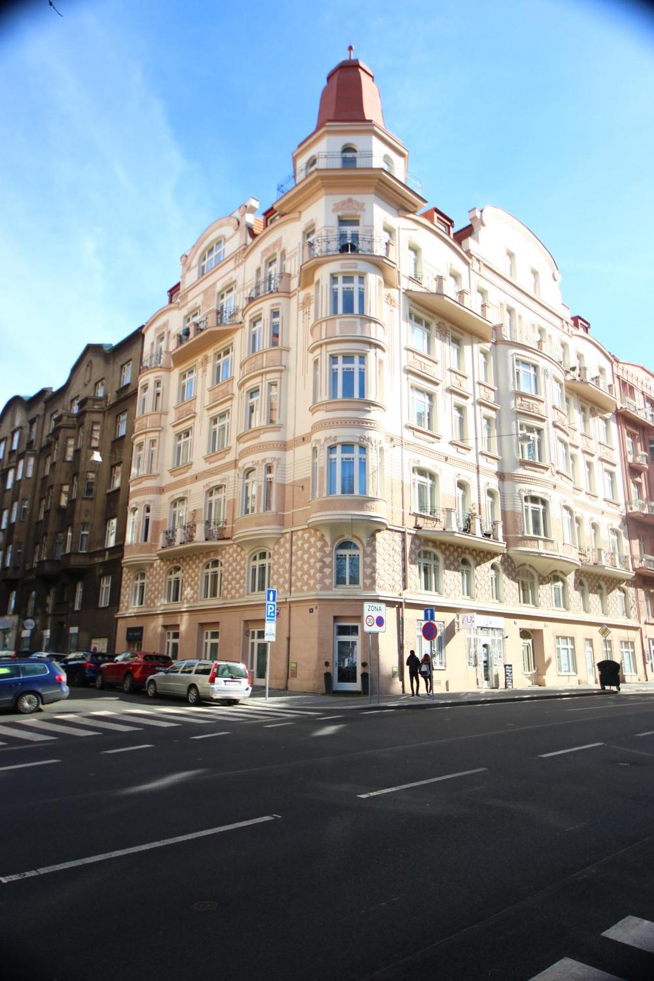 Quiet Apartment In The City Center With Own Terrace Prag Dış mekan fotoğraf