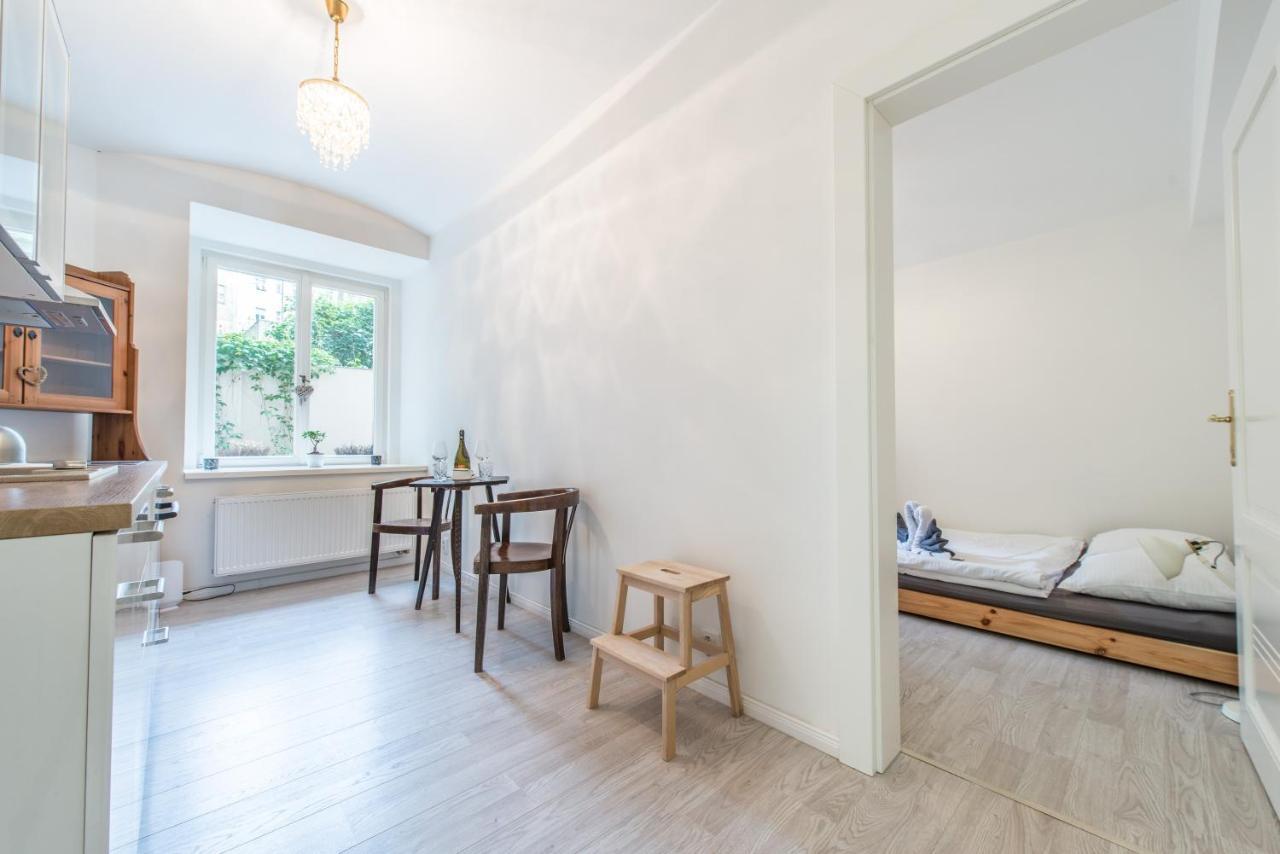 Quiet Apartment In The City Center With Own Terrace Prag Dış mekan fotoğraf